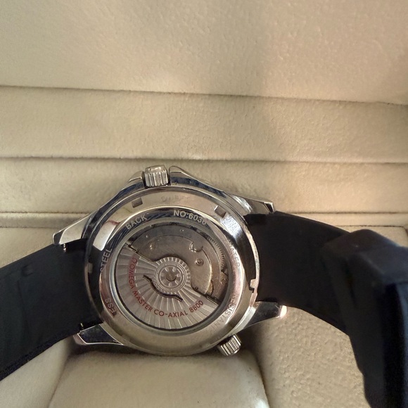 Omega Men's Black and Gold Dive Watch - Picture 6 of 12